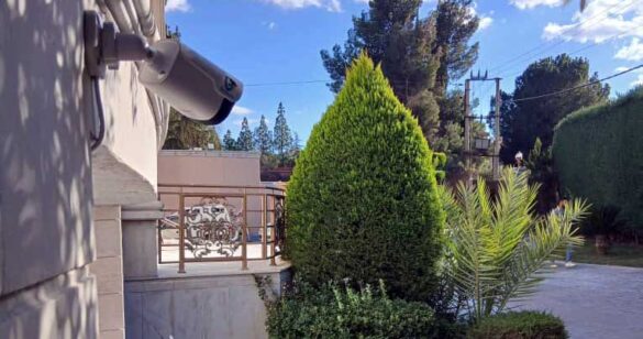 فيلا في منطقة يعفور